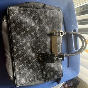 Black Guess bag with gray guess logo pattern